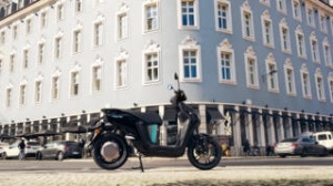 Yamaha NEOS elektrický skútr