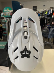 helma FOX V3  Rs Solid  velikost S (55-56)