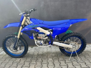 YAMAHA YZ450F 2024