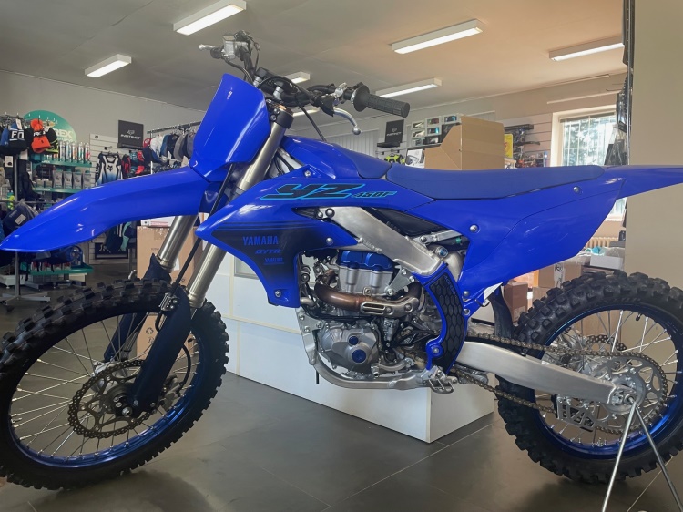 YAMAHA YZ450F 2024