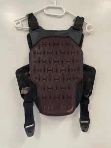 Chránič hrudi Fox Raceframe Impact Sb, Ce D3O